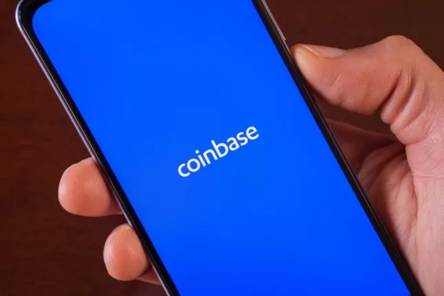 Coinbase CEO krijgt patent voor Bitcoin transacties via email