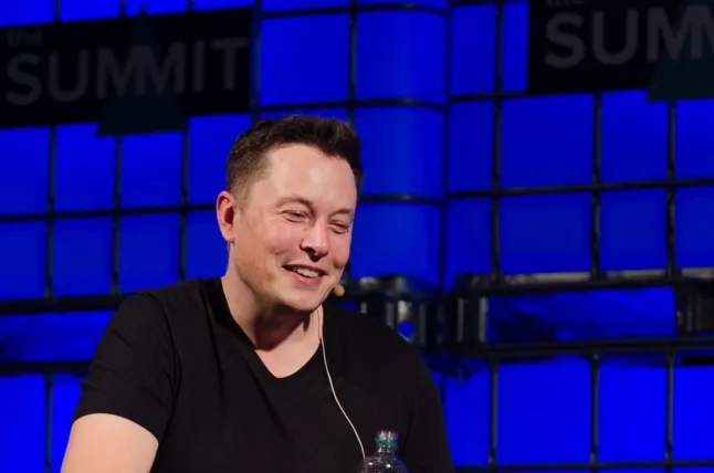 Elon Musk pauzeert Twitter overname