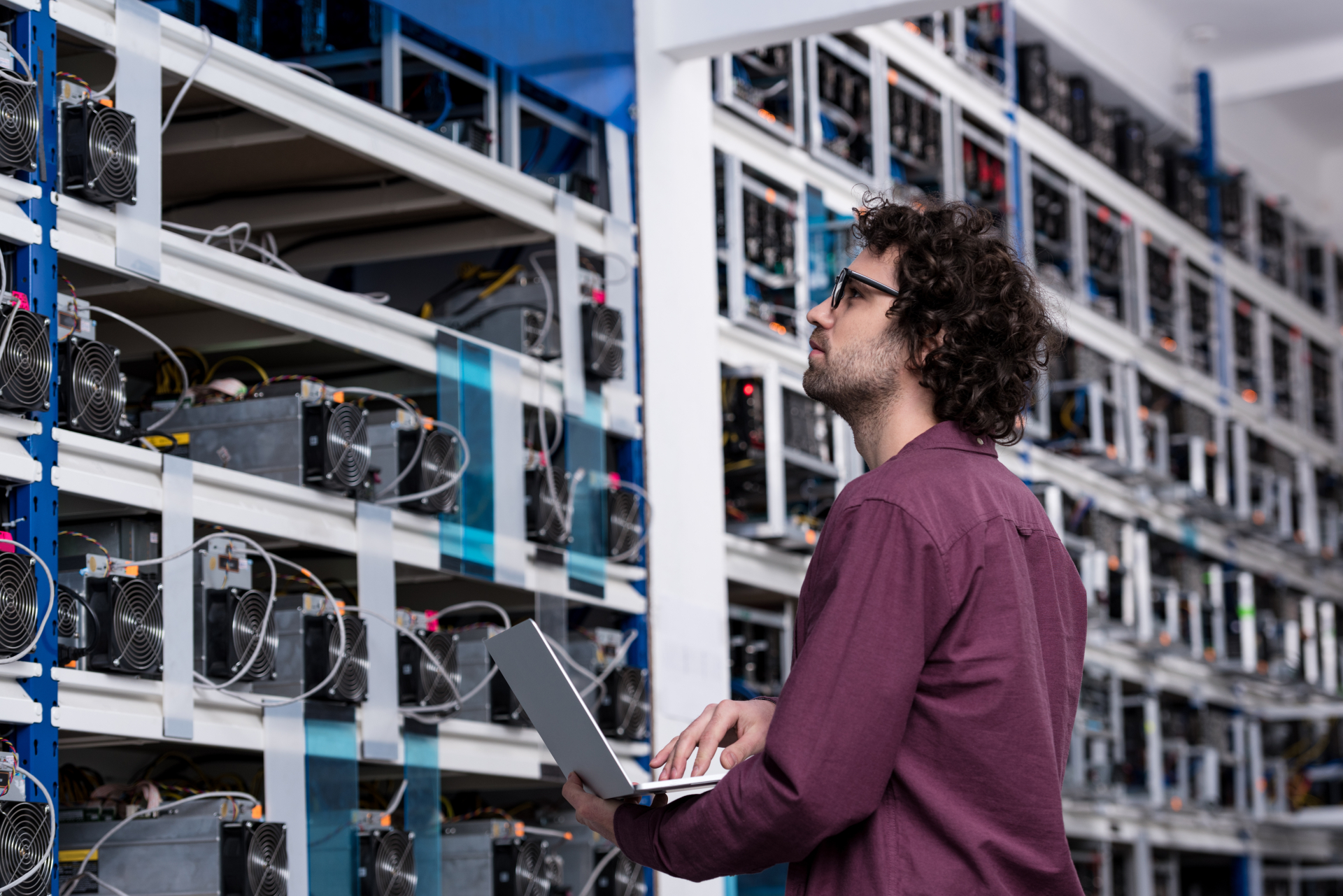 Bitcoin miner, crypto miner, crypto mining